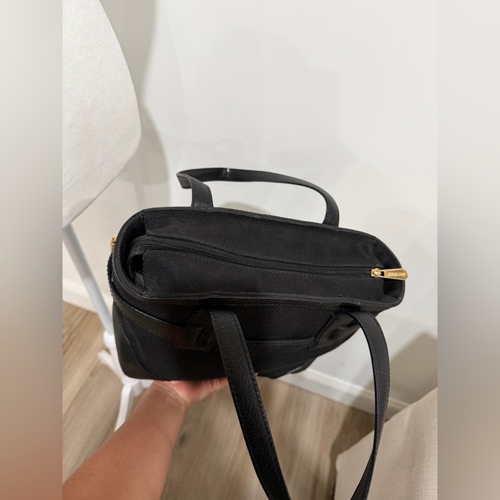 Michael Kors Black Shoulder Bag with Gold Details - Picture 11 of 15
